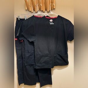 Bundle Deal: Dickies Black 2 Shirts and 2 Pants Scrubs Set
